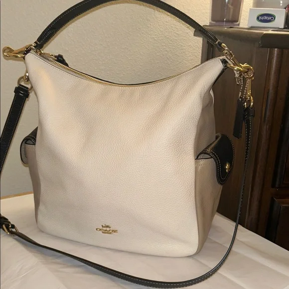 COACH Penny Shoulder Bag Chalk Multi Colorblock Refined Pebble Leather. - Picture 2 of 16